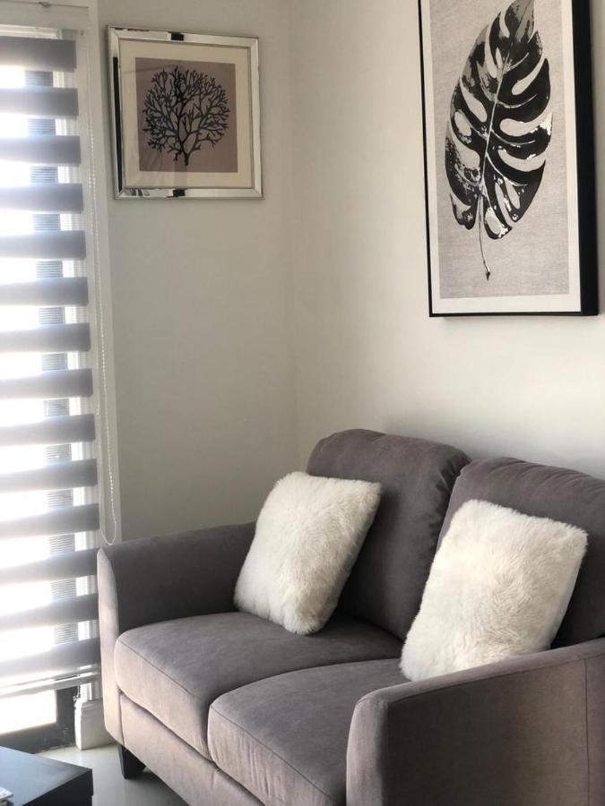 Departamento Canelos, A Metros De Avenida Industrias- Incluye, Netflix Directv Aire Acondicionado, Internet Apartment *